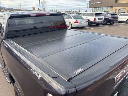 Used 2023 GMC Sierra 1500 Elevation image 31