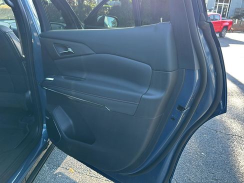 New 2026 Chevrolet Traverse RS w/ LPO, Floor Liner Package image 13