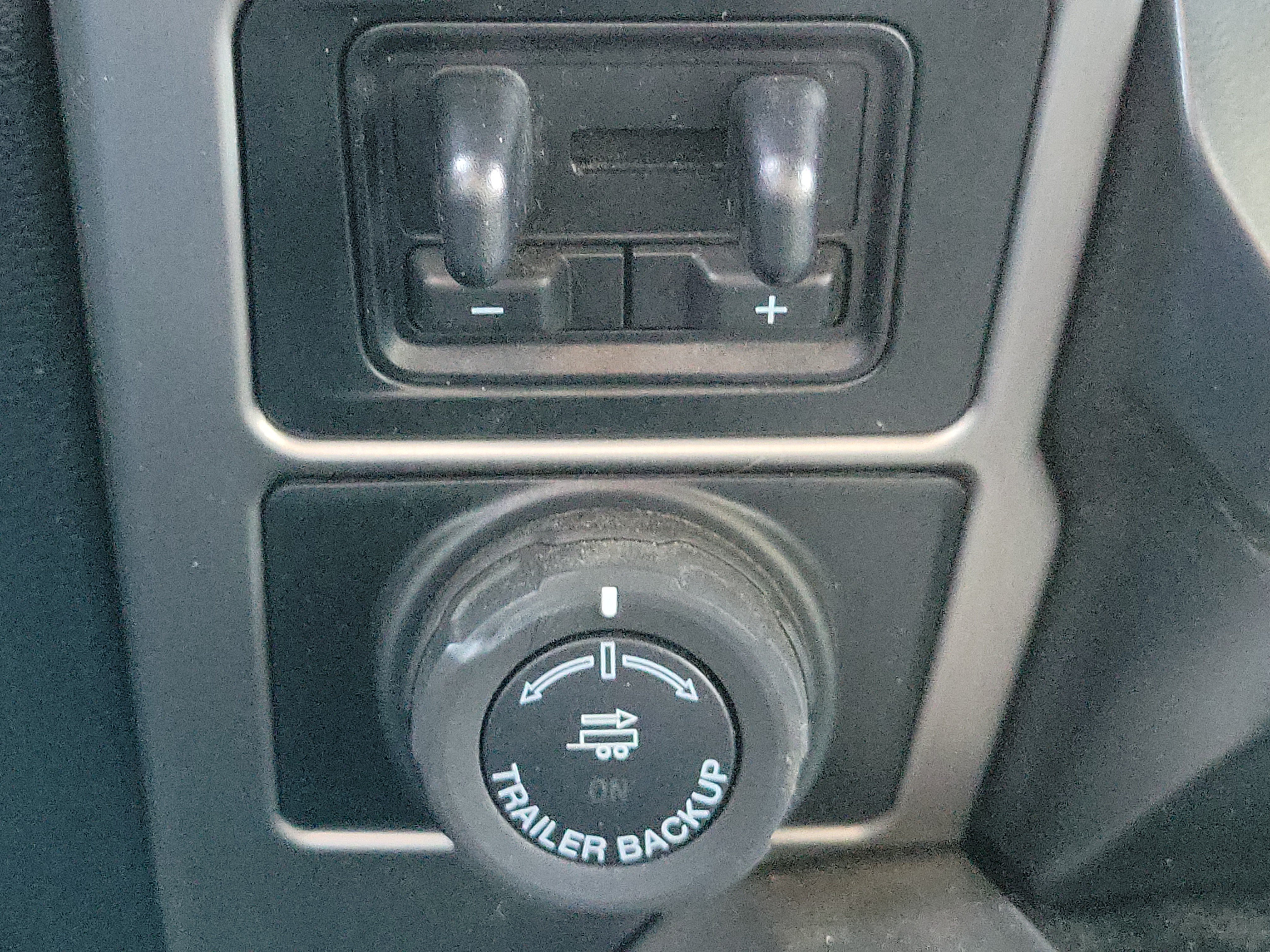 Used 2022 Ford F250 Platinum AWD/4WD image 32