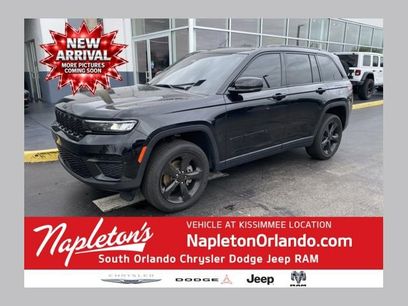 Used 2023 Jeep Grand Cherokee Altitude