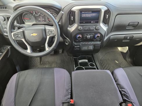 Used 2021 Chevrolet Silverado 2500 LT w/ Convenience Package image 17