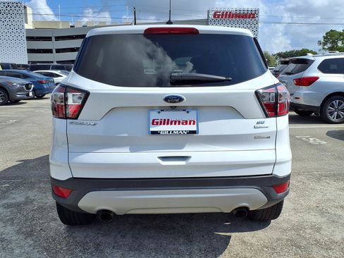 Used 2017 Ford Escape SE FWD image 23