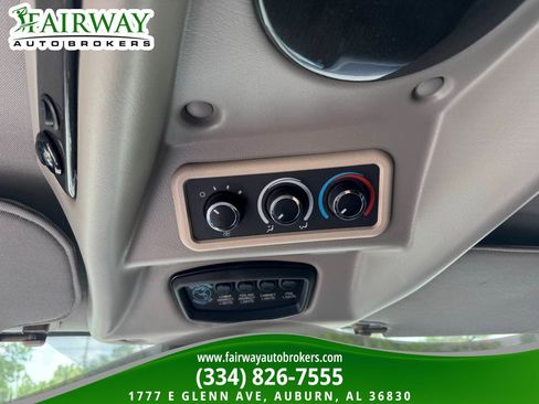 Used 2021 Chevrolet Express 2500 w/ Enhanced Convenience Package RWD image 22