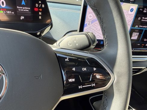 Used 2024 Volkswagen ID.4 Pro S image 29