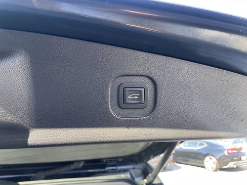 Used 2017 GMC Terrain Denali FWD image 8