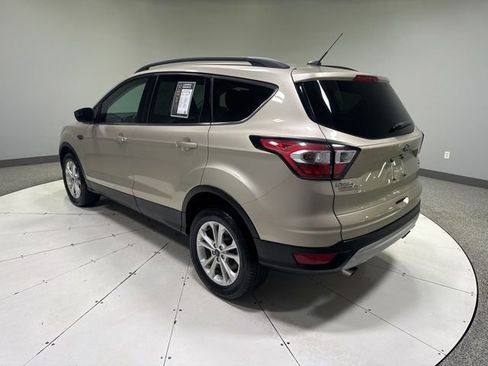 Used 2018 Ford Escape SE AWD/4WD image 4