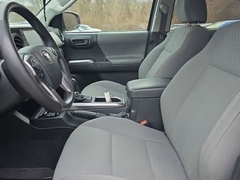 Used 2023 Toyota Tacoma SR5 image 8