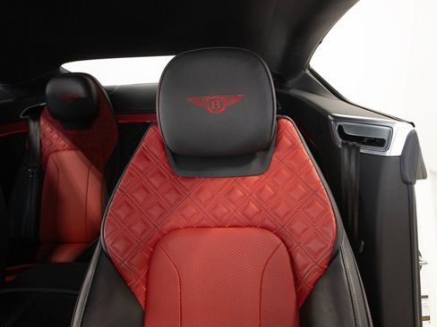 Used 2020 Bentley Continental GT V8 AWD/4WD image 21