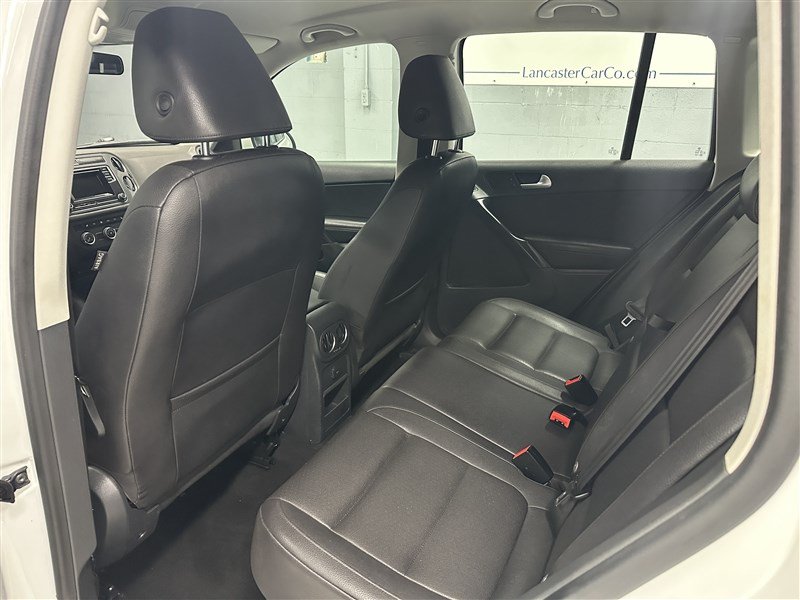 Used 2016 Volkswagen Tiguan S AWD/4WD image 3
