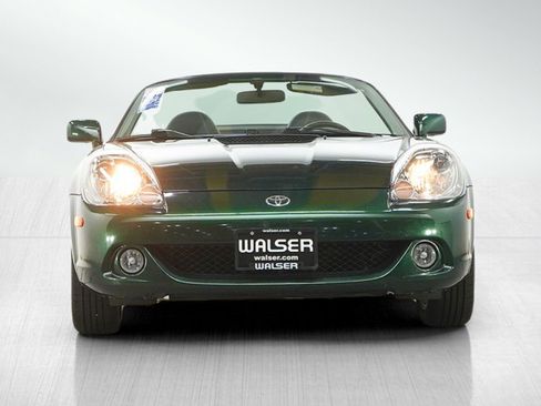 Used 2003 Toyota MR2 RWD image 8