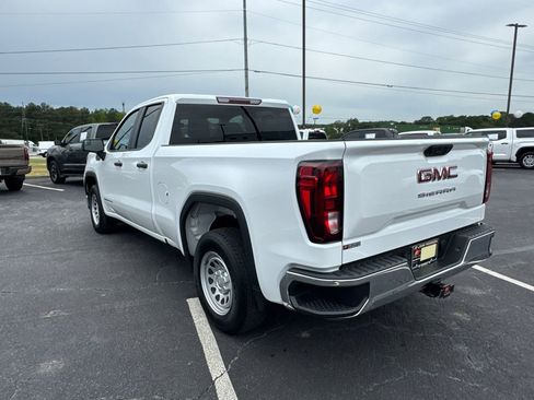 Used 2023 GMC Sierra 1500 Pro w/ Pro Value Package RWD image 8