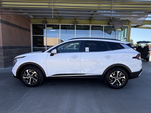 Used 2025 Kia Sportage EX w/ Premium Package FWD image 7
