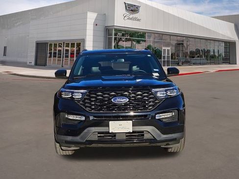 Used 2024 Ford Explorer ST-Line w/ Class IV Trailer Tow Package image 2