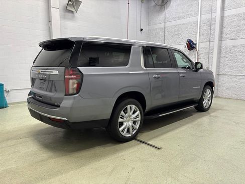 Used 2021 Chevrolet Suburban High Country AWD/4WD image 4