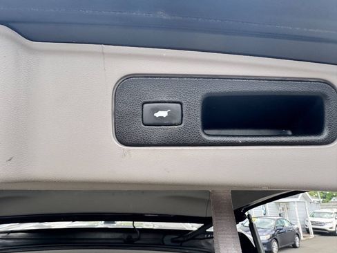 Used 2012 Honda Pilot EX-L image 12