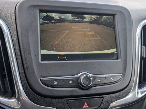 Used 2019 Chevrolet Equinox LT w/ LPO, Floor Liner Package image 6