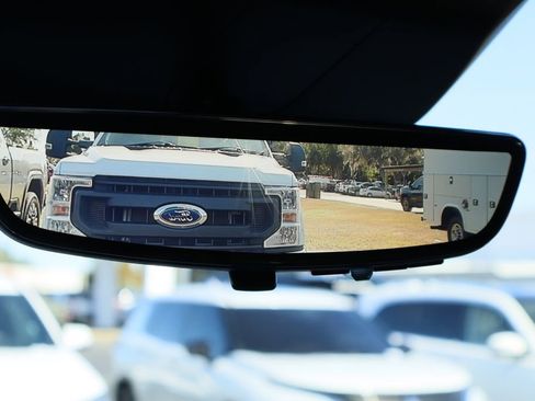 Used 2021 Cadillac Escalade Sport Platinum image 16