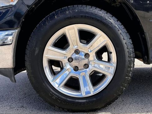 Used 2018 RAM 1500 Lone Star image 35