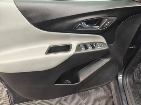Used 2023 Chevrolet Equinox LT FWD image 41