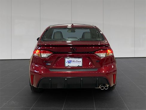 Used 2025 Toyota Corolla SE image 4