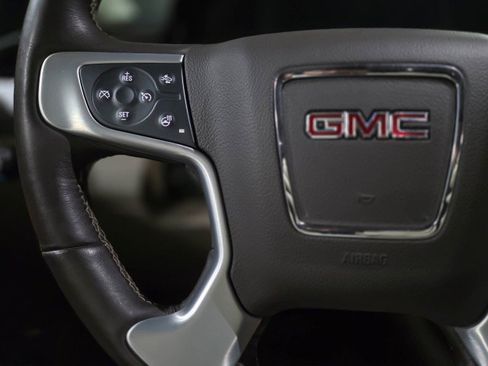 Used 2017 GMC Yukon XL SLT w/ Open Road Package image 22