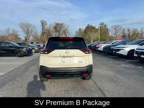 Certified 2023 Nissan Rogue SV w/ SV Premium B Package AWD/4WD image 13