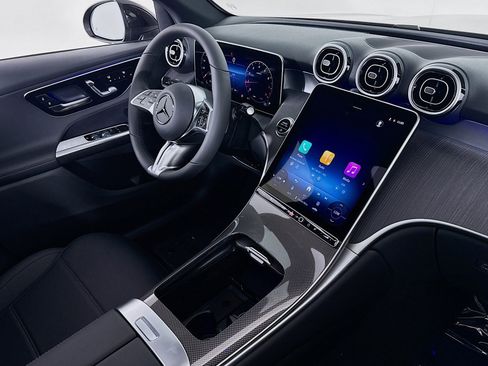 New 2026 Mercedes-Benz GLC 300 image 15