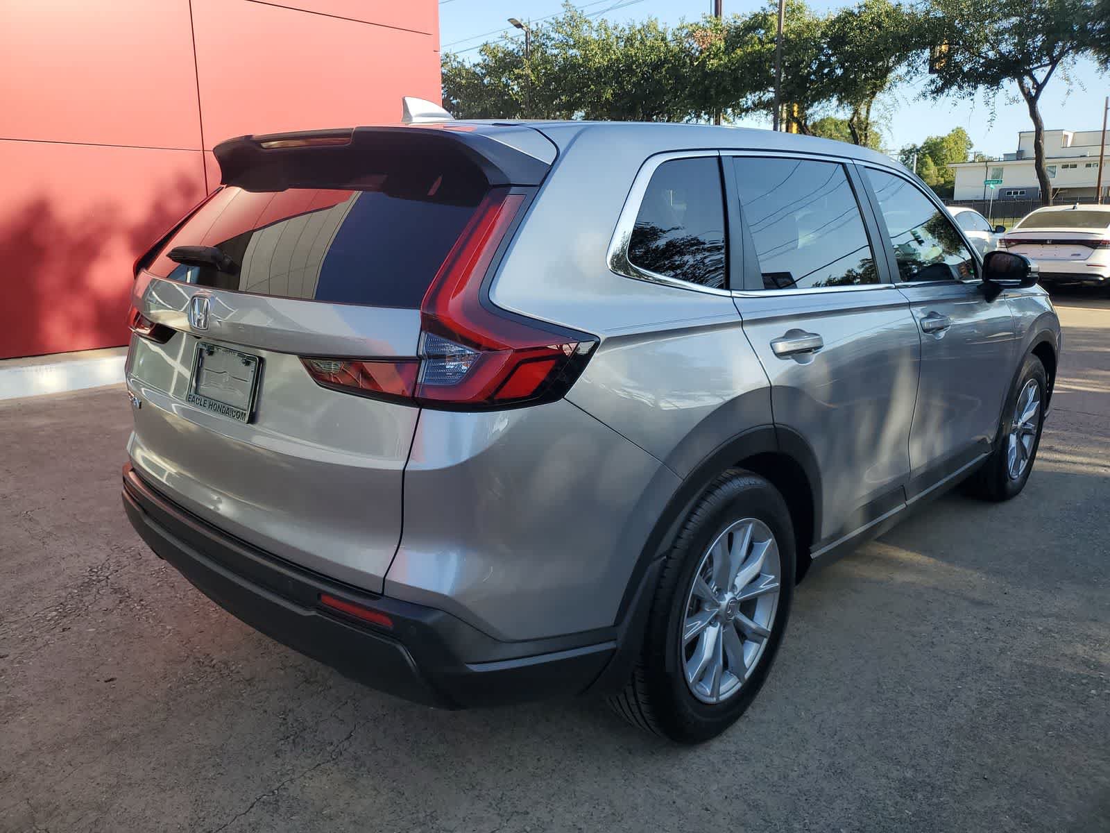Used 2024 Honda CR-V EX-L image 6