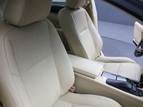 Used 2013 Lexus ES 350 FWD image 32