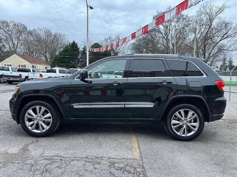 Used 2012 Jeep Grand Cherokee Laredo image 5