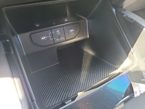 New 2026 Kia Sorento LX FWD image 27