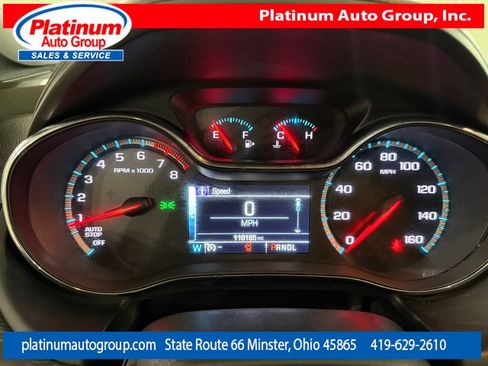 Used 2017 Chevrolet Cruze LT w/ Sun And Sound Package FWD image 18