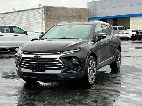 New 2025 Chevrolet Blazer Premier w/ LPO, Floor Liner Package image 5