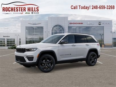 New 2025 Jeep Grand Cherokee Limited w/ Black Appearance Package