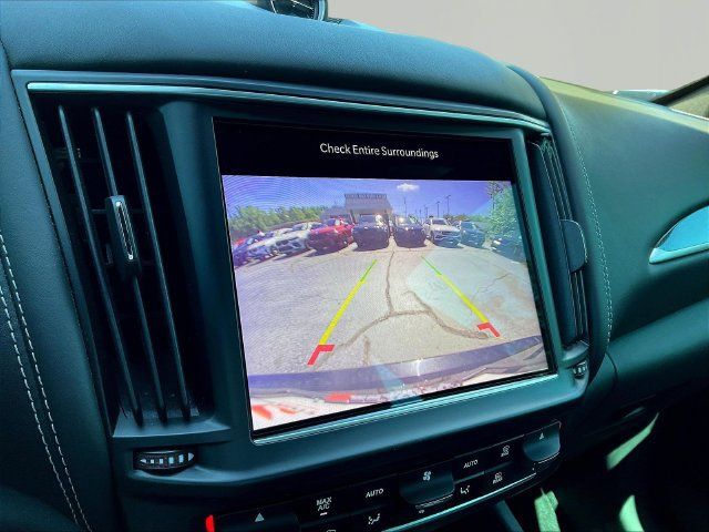 Used 2022 Maserati Levante GT AWD/4WD image 16