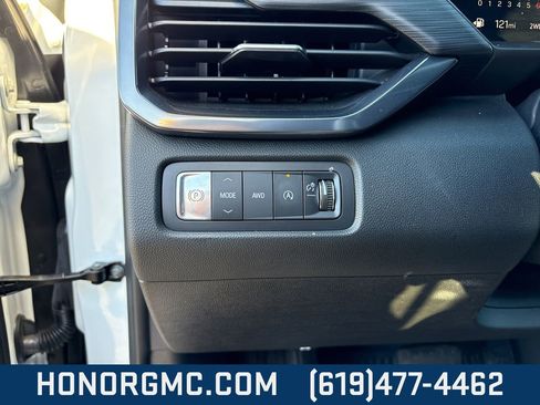 Used 2025 GMC Acadia AT4 w/ LPO, Floor Liner Package image 12