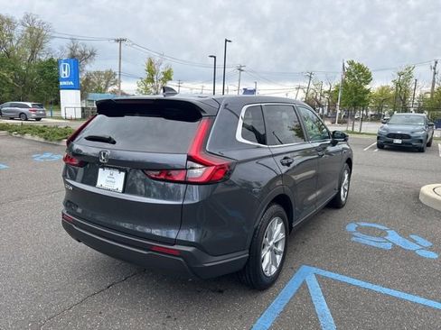 Used 2023 Honda CR-V EX image 8