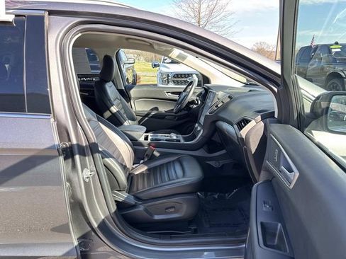 Certified 2022 Ford Edge SEL w/ Convenience Package image 11