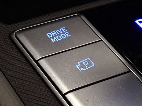 Used 2023 Hyundai Elantra SEL w/ Convenience Package FWD image 23