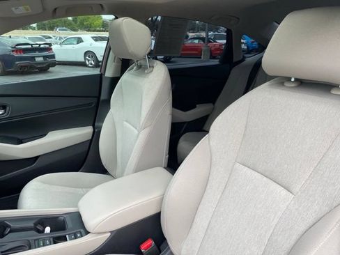 Used 2025 Honda Accord SE image 16