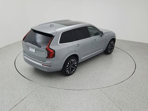 New 2026 Volvo XC90 B6 Plus w/ Protection Package Premier image 15