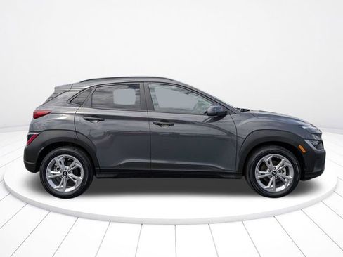 Used 2023 Hyundai Kona SEL FWD image 2