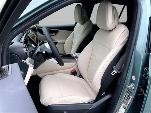 New 2026 Mercedes-Benz GLC 300 4MATIC image 12