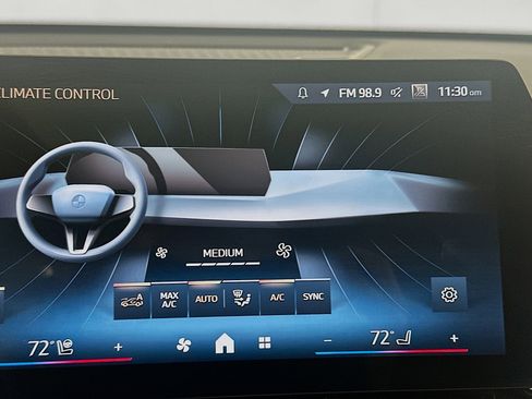 Used 2025 BMW X2 xDrive28i image 24