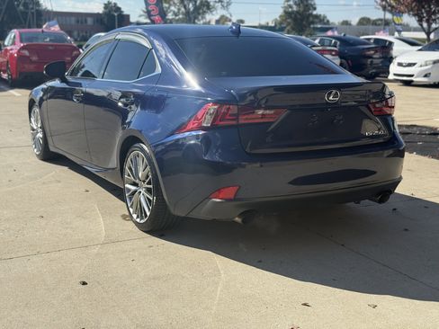 Used 2015 Lexus IS 250 image 5