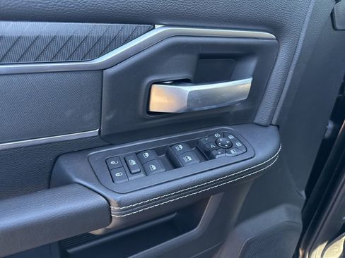 New 2025 RAM 2500 Big Horn AWD/4WD image 21