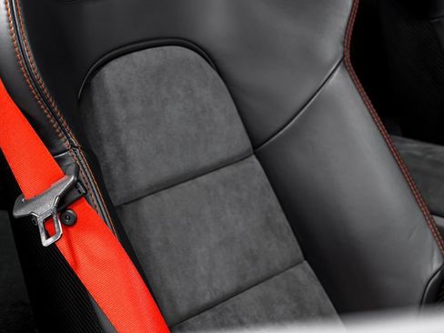 Used 2016 Porsche 911 GT3 RS RWD image 34