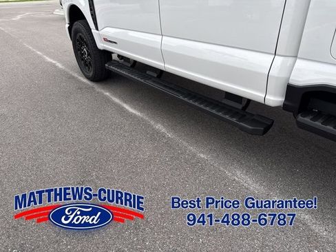 New 2026 Ford F250 Lariat w/ Black Appearance Package AWD/4WD image 16