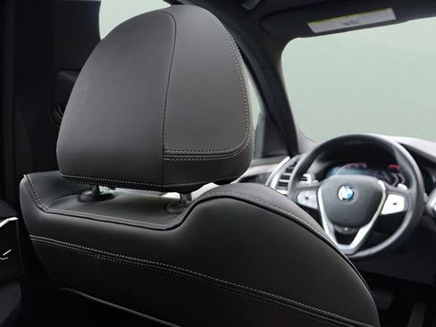Used 2022 BMW X3 xDrive30i w/ Convenience Package AWD/4WD image 15