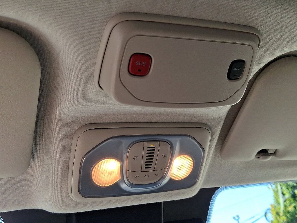 Used 2025 RAM ProMaster 2500 w/ Convenience Group FWD image 30